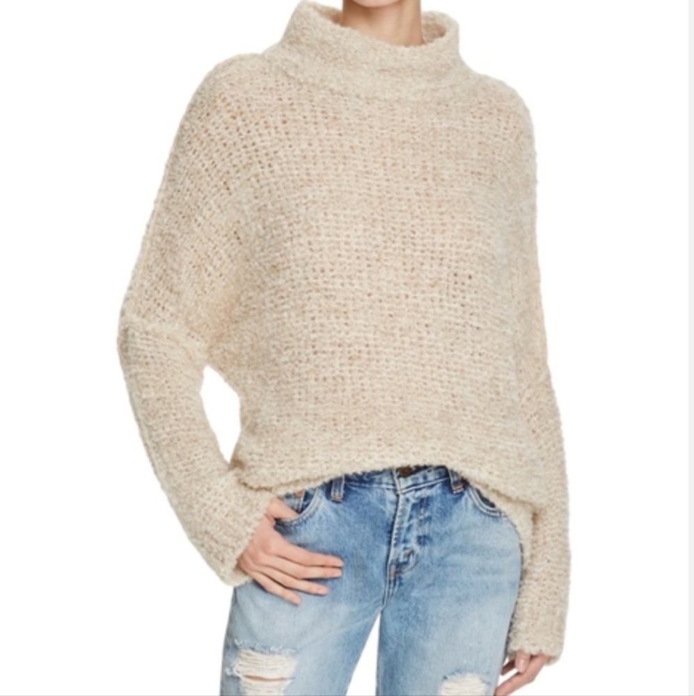 Free People Alpaca blend mockneck cozy she's all that sweater sz S cream/tan EUC
